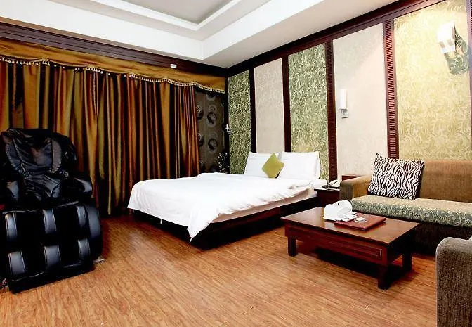 Luxury Hotel
